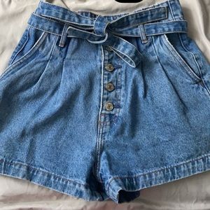 Abercrombie paper bag tie shorts